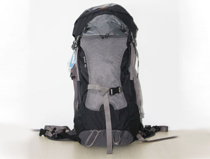 供应雨后阳光登山包YH-4003